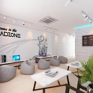 Radzone シンガポール